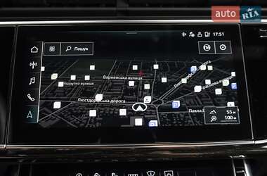Внедорожник / Кроссовер Audi Q8 2021 в 