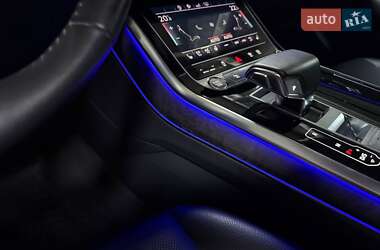 Внедорожник / Кроссовер Audi Q8 2019 в 