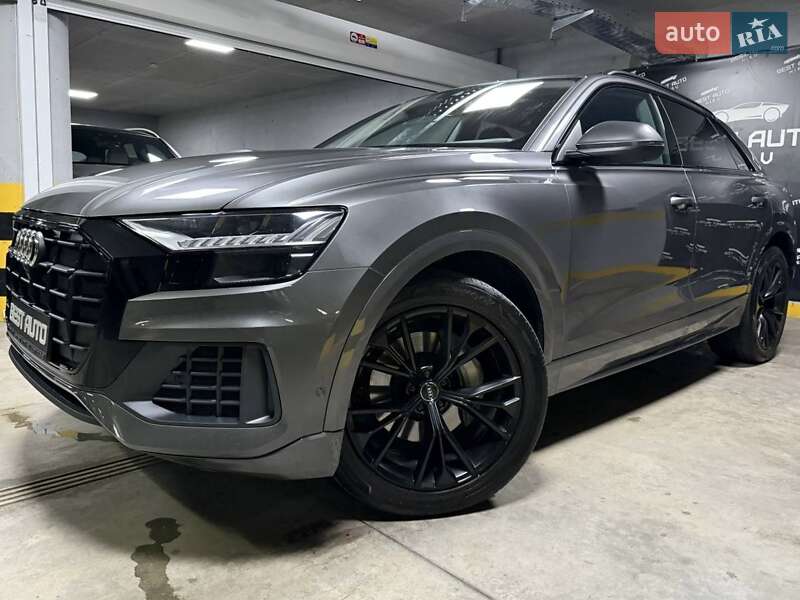 Позашляховик / Кросовер Audi Q8 2019 в Києві