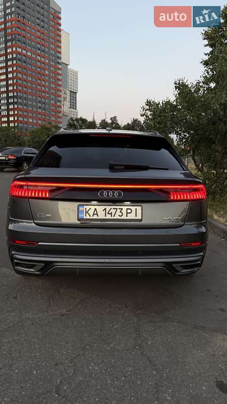 Внедорожник / Кроссовер Audi Q8 2018 в Киеве