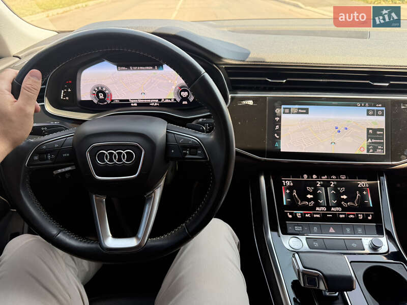 Внедорожник / Кроссовер Audi Q8 2019 в Измаиле