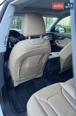 Внедорожник / Кроссовер Audi Q8 2019 в Ужгороде
