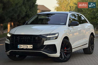 Позашляховик / Кросовер Audi Q8 2018 в Одесі