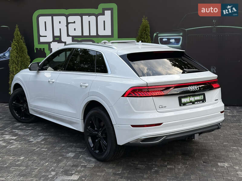 Внедорожник / Кроссовер Audi Q8 2023 в Киеве