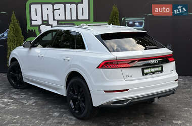 Внедорожник / Кроссовер Audi Q8 2023 в 