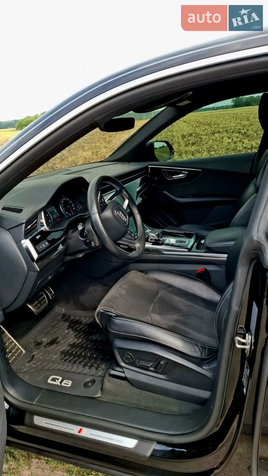 2020 Audi Q8 - мініатюра 31
