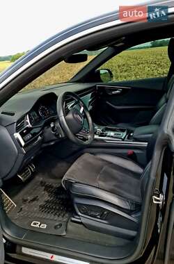 Внедорожник / Кроссовер Audi Q8 2020 в 