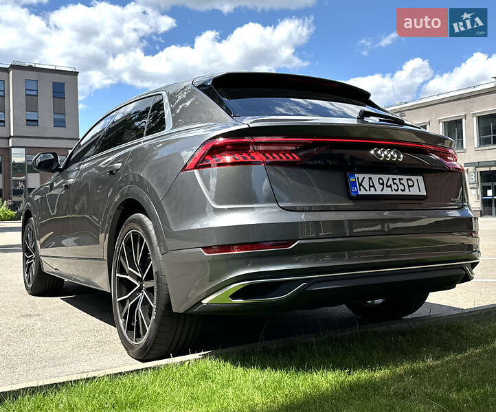 Позашляховик / Кросовер Audi Q8 2019 в Києві