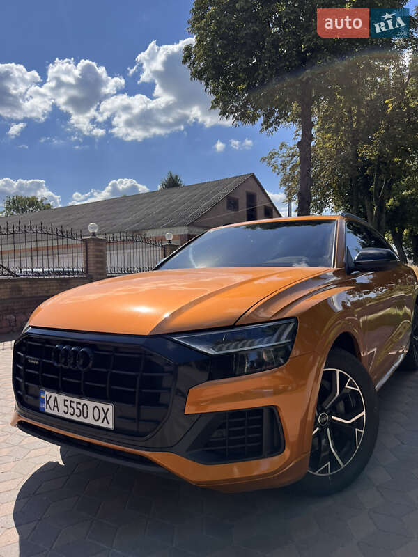 Внедорожник / Кроссовер Audi Q8 2020 в Лубнах