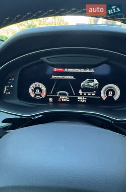 Внедорожник / Кроссовер Audi Q8 2023 в 