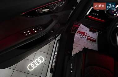 Внедорожник / Кроссовер Audi Q8 2020 в 