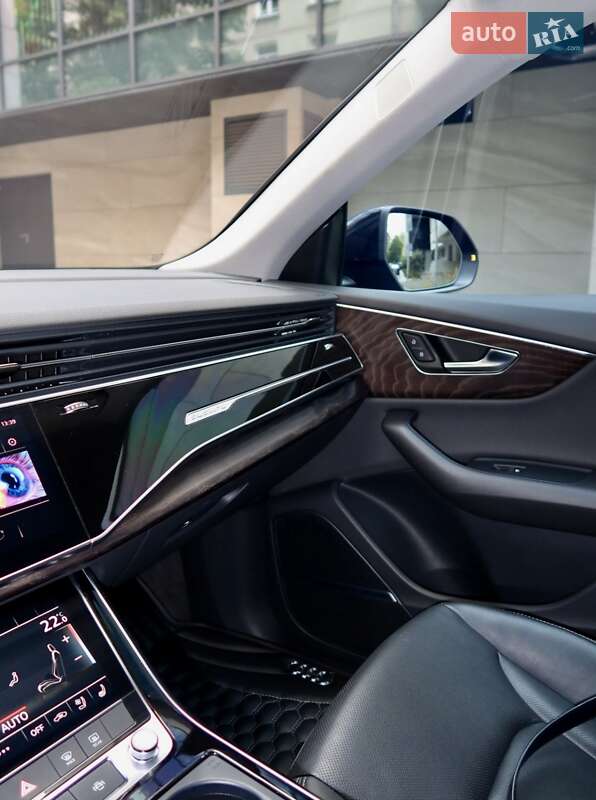 Внедорожник / Кроссовер Audi Q8 2022 в Львове фото 27 Внедорожник / Кроссовер Audi Q8 2022 в Львове
