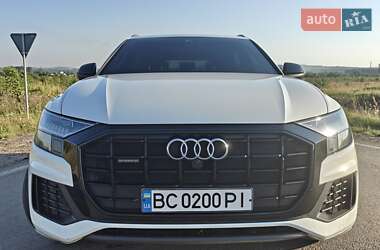 Внедорожник / Кроссовер Audi Q8 2019 в 