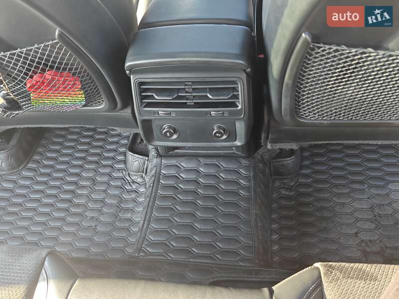 Внедорожник / Кроссовер Audi Q8 2019 в Жовкве