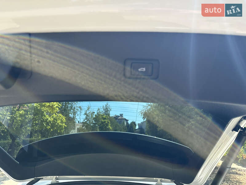 Внедорожник / Кроссовер Audi Q8 2020 в Одессе