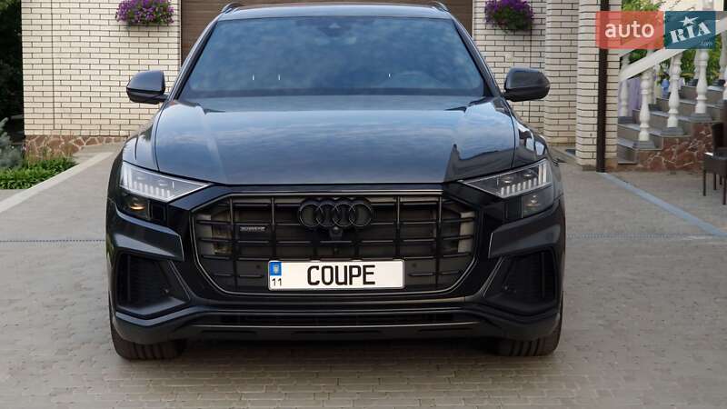 Audi Q8 2023