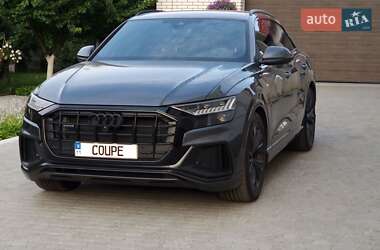 Внедорожник / Кроссовер Audi Q8 2023 в 