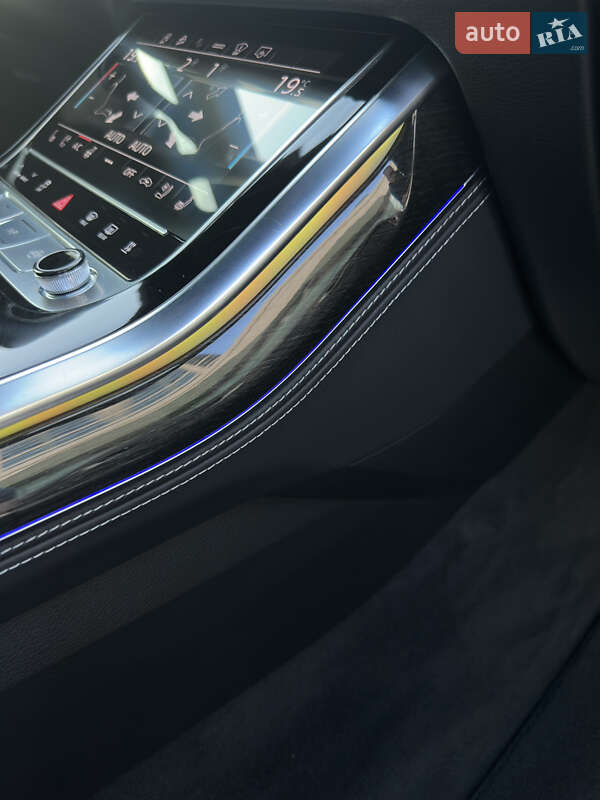 Внедорожник / Кроссовер Audi Q8 2021 в Днепре фото 26 Внедорожник / Кроссовер Audi Q8 2021 в Днепре