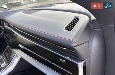 Внедорожник / Кроссовер Audi Q8 2024 в 