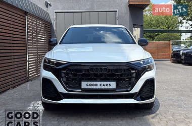 Внедорожник / Кроссовер Audi Q8 2024 в 