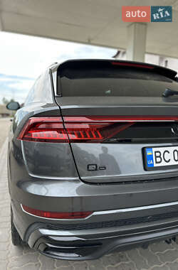 Внедорожник / Кроссовер Audi Q8 2019 в 