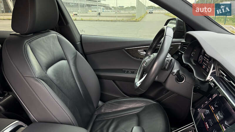 Внедорожник / Кроссовер Audi Q8 2018 в Шептицькому