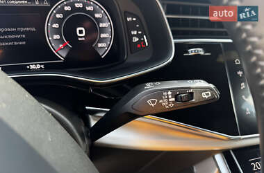 Внедорожник / Кроссовер Audi Q8 2020 в 