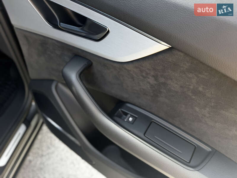 Внедорожник / Кроссовер Audi Q8 2020 в Житомире