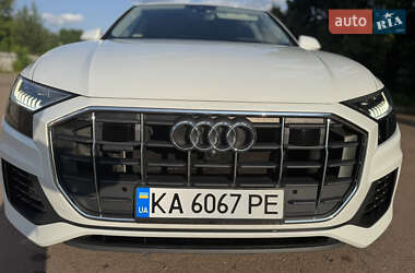 Внедорожник / Кроссовер Audi Q8 2018 в 