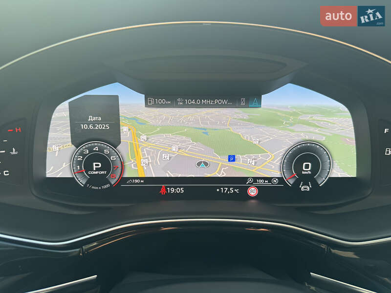 Внедорожник / Кроссовер Audi Q8 2018 в Киеве