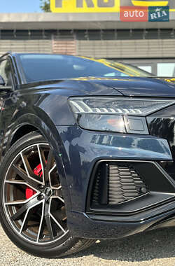 Внедорожник / Кроссовер Audi Q8 2023 в 