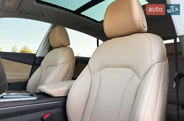 Внедорожник / Кроссовер Audi Q8 2021 в 