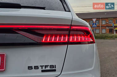 Внедорожник / Кроссовер Audi Q8 2019 в 