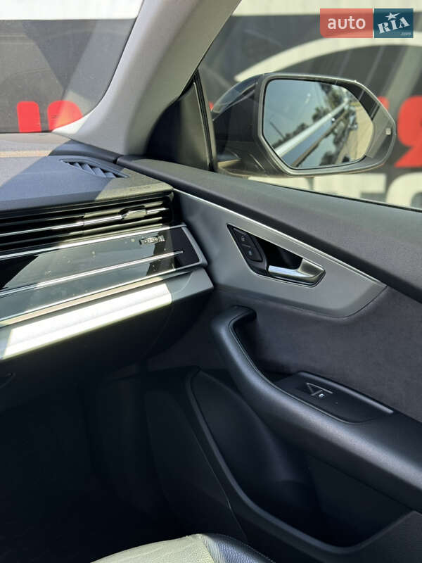Внедорожник / Кроссовер Audi Q8 2018 в Киеве фото 10 Внедорожник / Кроссовер Audi Q8 2018 в Киеве