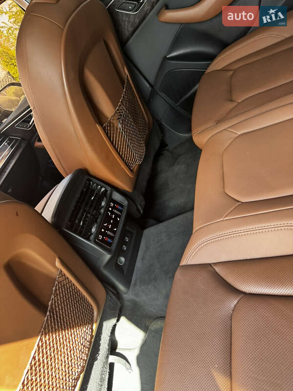 Внедорожник / Кроссовер Audi Q8 2018 в Киеве