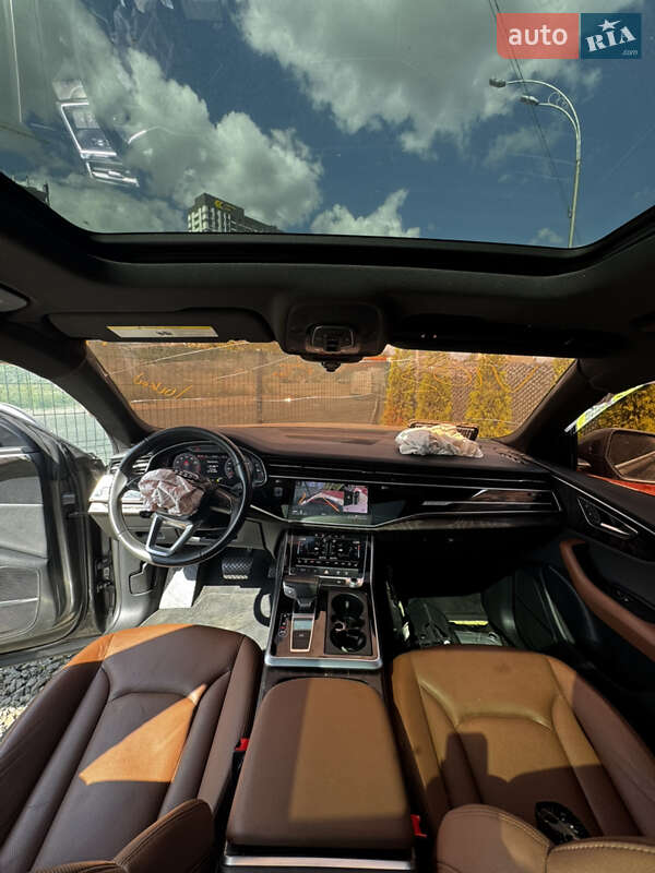 Внедорожник / Кроссовер Audi Q8 2018 в Киеве