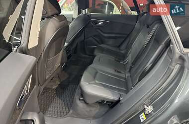Внедорожник / Кроссовер Audi Q8 2020 в 