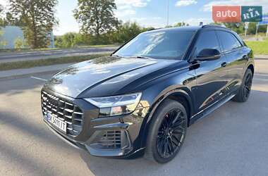 Внедорожник / Кроссовер Audi Q8 2018 в Ровно