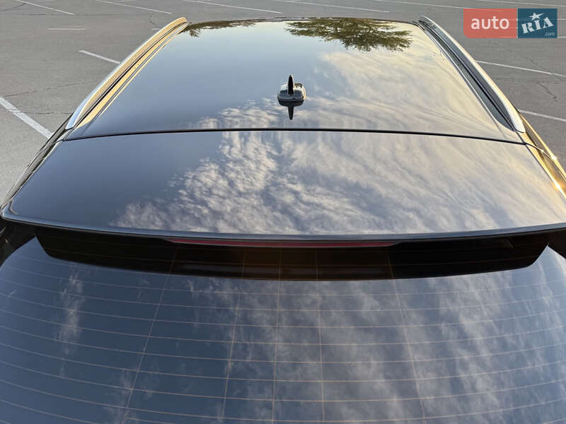 Позашляховик / Кросовер Audi Q8 2023 в Дніпрі