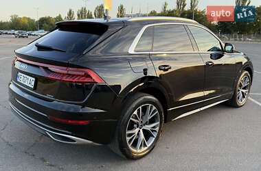 Внедорожник / Кроссовер Audi Q8 2023 в 