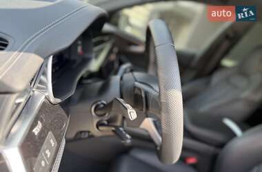 Внедорожник / Кроссовер Audi Q8 2023 в 
