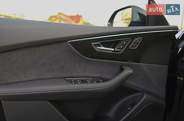 Позашляховик / Кросовер Audi Q8 2025 в Одесі