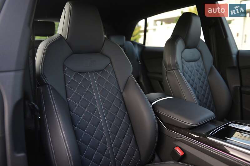 Внедорожник / Кроссовер Audi Q8 2025 в Львове фото 57 Внедорожник / Кроссовер Audi Q8 2025 в Львове