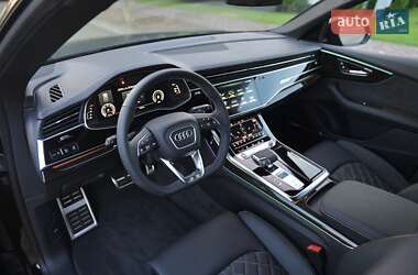 Внедорожник / Кроссовер Audi Q8 2025 в 