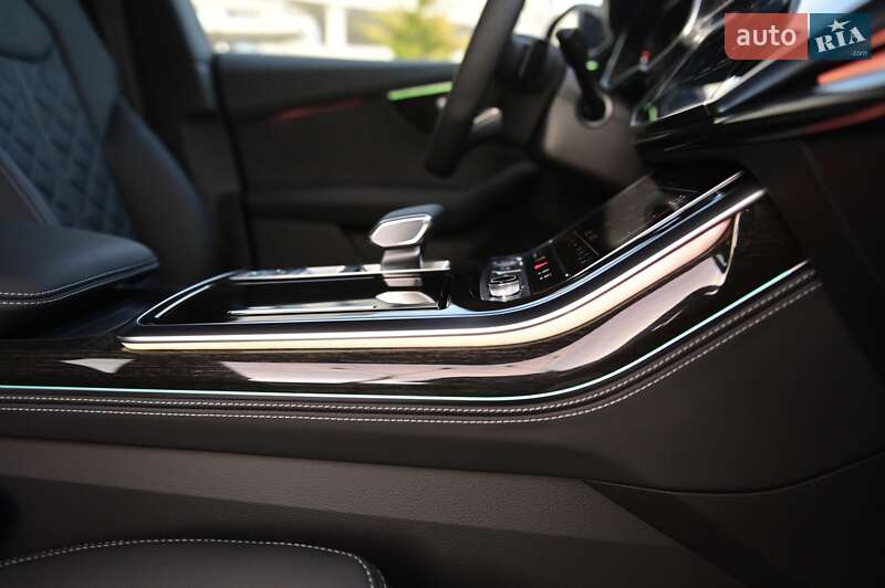 Внедорожник / Кроссовер Audi Q8 2025 в Львове фото 69 Внедорожник / Кроссовер Audi Q8 2025 в Львове