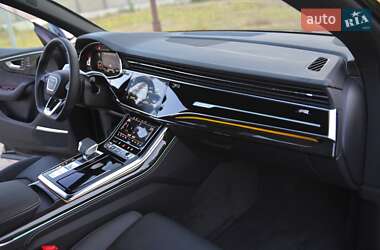 Внедорожник / Кроссовер Audi Q8 2025 в 
