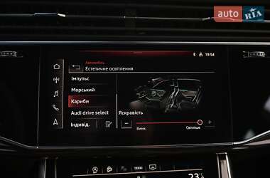 Внедорожник / Кроссовер Audi Q8 2025 в 