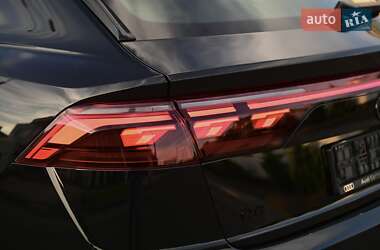 Внедорожник / Кроссовер Audi Q8 2025 в 