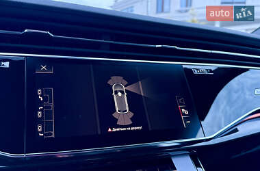 Внедорожник / Кроссовер Audi Q8 2025 в 