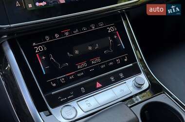 Внедорожник / Кроссовер Audi Q8 2019 в 